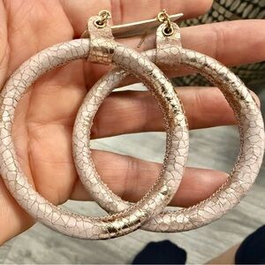 FREE with a $100 purchase. J.Maxx Patterned metallic earring. Pick 1 !!!